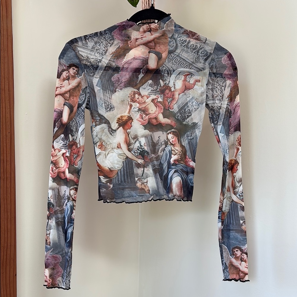 Bear Dance Cream and Black Graphic Crop Blouse